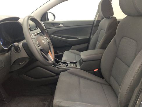 Used 2019 Hyundai Tucson Value FWD image 17