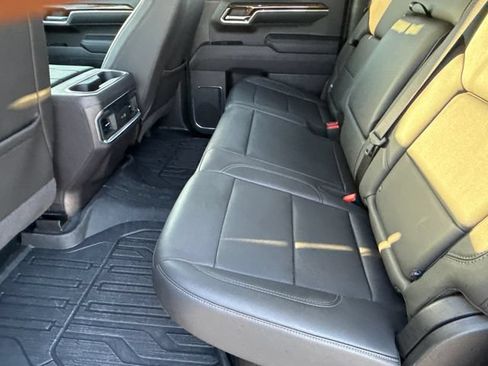 Used 2024 GMC Sierra 1500 Elevation w/ Elevation Premium Package AWD/4WD image 15