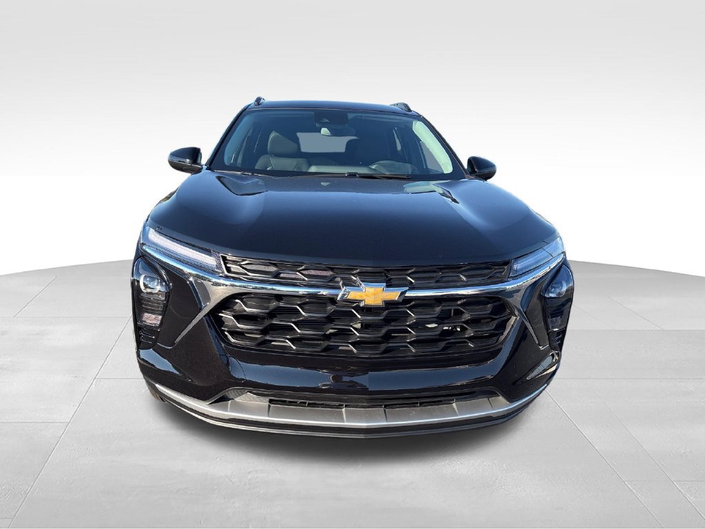 New 2026 Chevrolet Trax LT FWD image 8