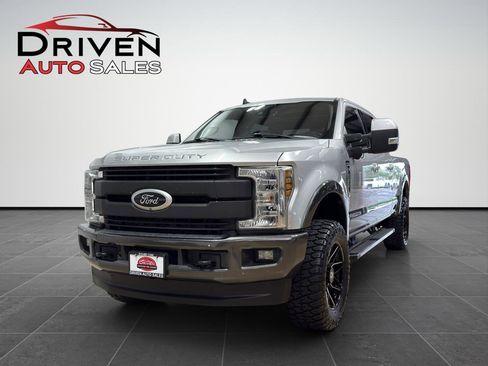 Used 2019 Ford F250 Lariat w/ Lariat Ultimate Package image 1