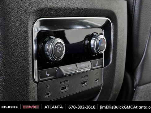 New 2026 GMC Yukon Denali w/ Denali Reserve Package AWD/4WD image 21