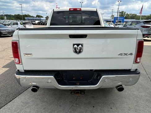 Used 2017 RAM 1500 Laramie AWD/4WD image 6
