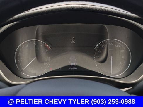 Used 2021 Cadillac XT4 Premium Luxury FWD image 19