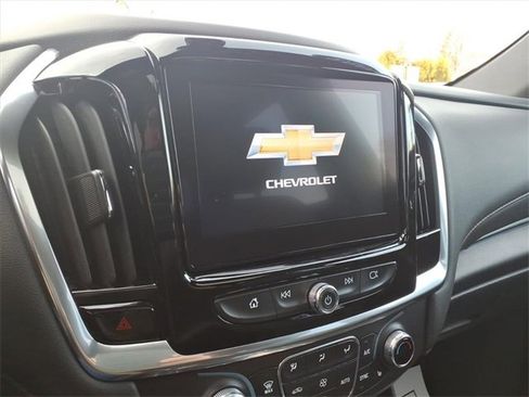Used 2023 Chevrolet Traverse RS w/ LPO, Floor Liner Package image 10