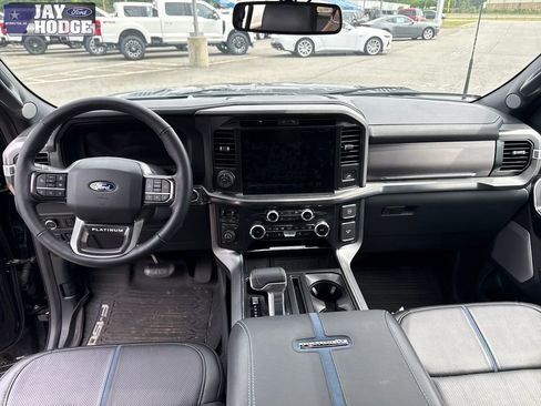 Certified 2025 Ford F150 Platinum w/ Equipment Group 702A High AWD/4WD image 16