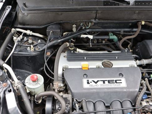 Used 2004 Honda CR-V LX image 36