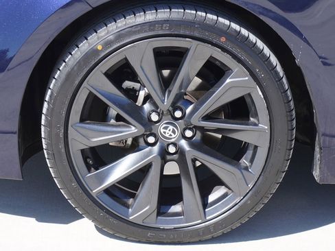 Used 2024 Toyota Corolla LE image 4