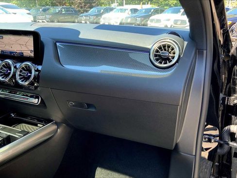 New 2026 Mercedes-Benz GLA 250 4MATIC image 10