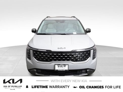New 2027 Kia Carnival SX FWD image 2