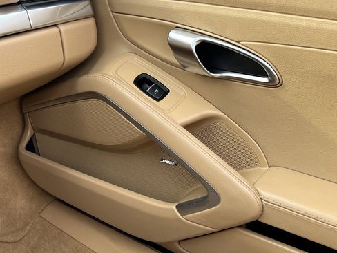 Certified 2014 Porsche 911 Carrera S image 25