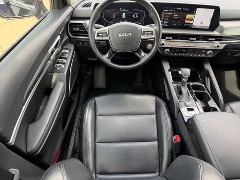 Used 2024 Kia Telluride LX FWD image 10