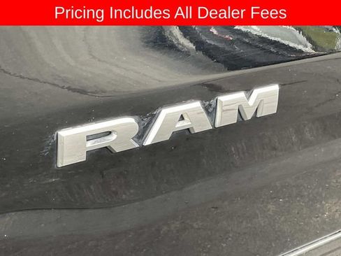 Used 2022 RAM 1500 Big Horn AWD/4WD image 4