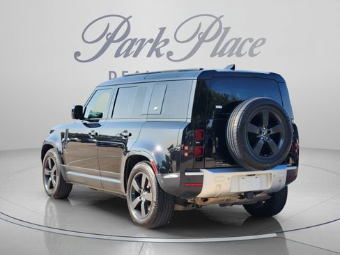 Used 2020 Land Rover Defender 110 HSE AWD/4WD image 3