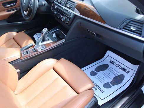 Used 2016 BMW 428i Convertible RWD image 16