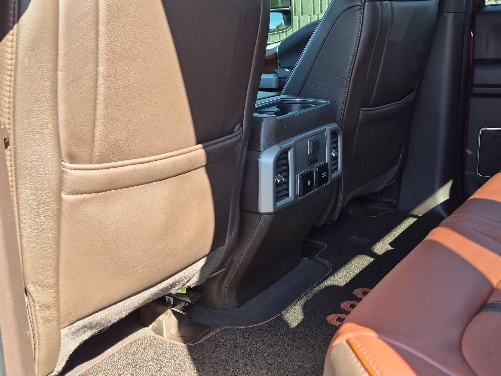 Used 2022 Ford F250 King Ranch w/ King Ranch Ultimate Package AWD/4WD image 18