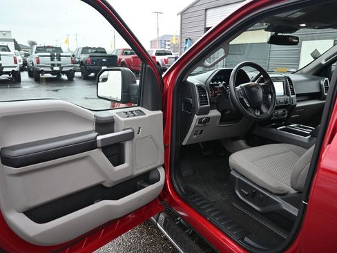 Used 2019 Ford F150 XLT w/ Equipment Group 302A Luxury image 18