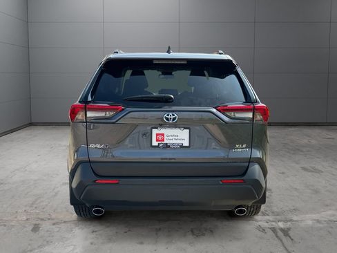 Certified 2024 Toyota RAV4 XLE AWD/4WD image 4