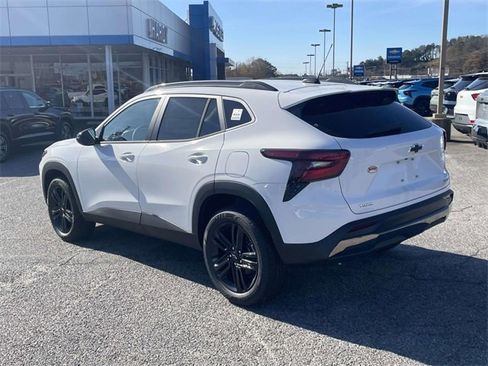 New 2026 Chevrolet Trax ACTIV image 5