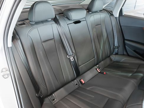 Used 2022 Audi A4 2.0T Premium Plus image 11