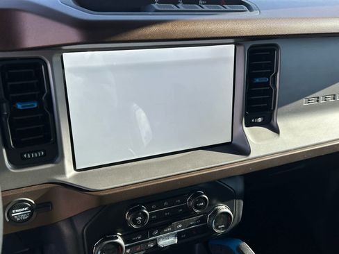 Certified 2023 Ford Bronco Outer Banks image 18