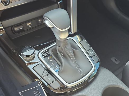 New 2026 Kia Seltos S FWD image 25