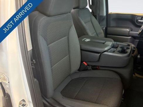 Used 2022 Chevrolet Silverado 1500 Custom image 25