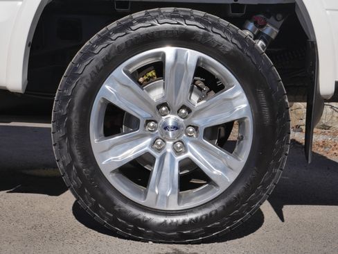 Used 2019 Ford F150 Platinum w/ Equipment Group 701A Luxury image 20