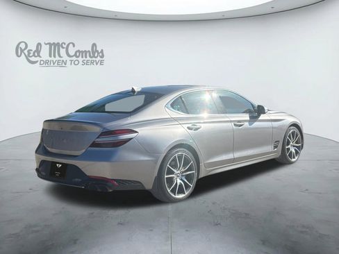 Used 2023 Genesis G70 2.0T RWD image 5