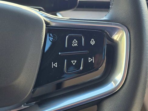Certified 2025 Volvo EX90 Plus AWD/4WD image 34