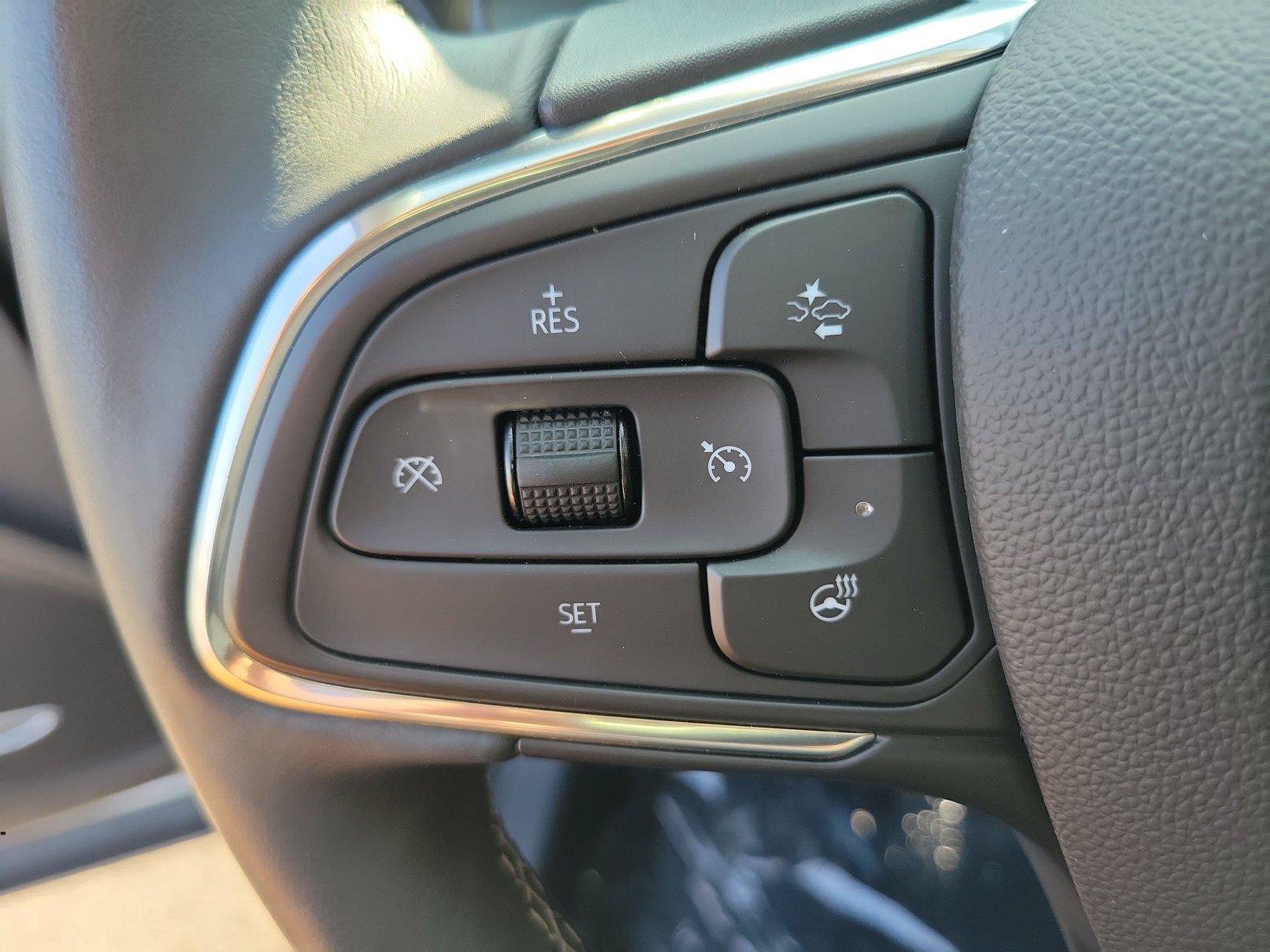 Used 2023 Buick Envision Avenir AWD/4WD image 25