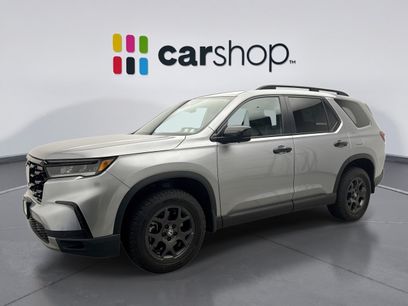 Used 2025 Honda Pilot TrailSport