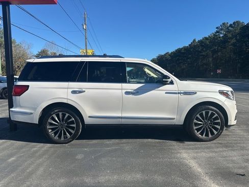 Used 2018 Lincoln Navigator Select w/ Technology Package image 7
