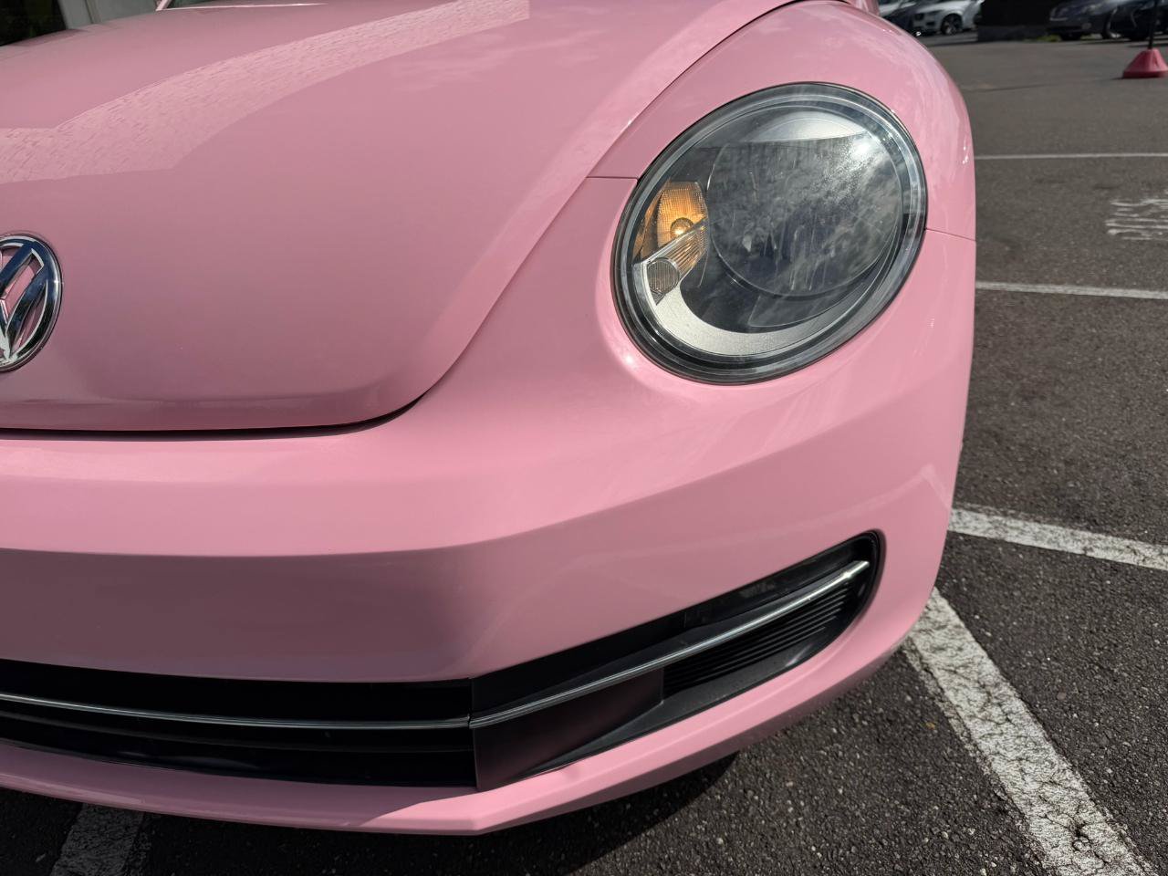 Used 2014 Volkswagen Beetle TDI FWD image 6