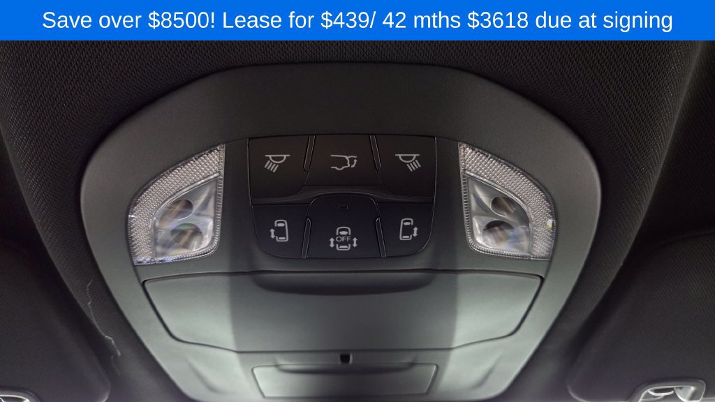 New 2026 Chrysler Pacifica Select w/ S Appearance Package FWD image 28