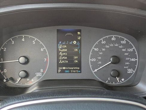 Used 2024 Toyota Corolla Cross LE image 11