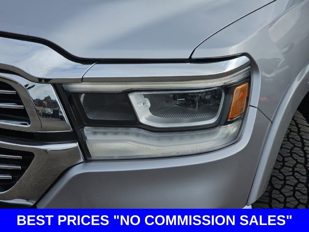 Used 2019 RAM 1500 Laramie AWD/4WD image 32