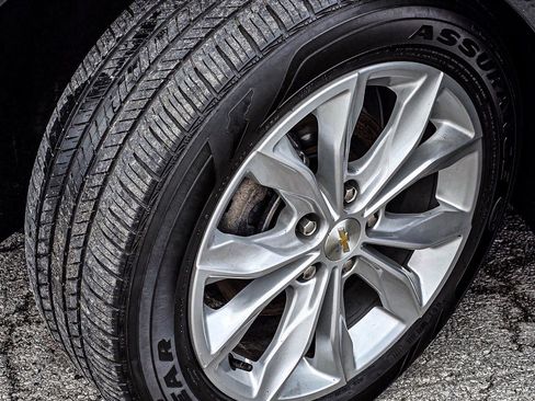 Used 2024 Chevrolet Malibu LT image 12