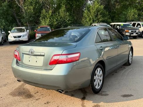 Used 2007 Toyota Camry XLE FWD image 6