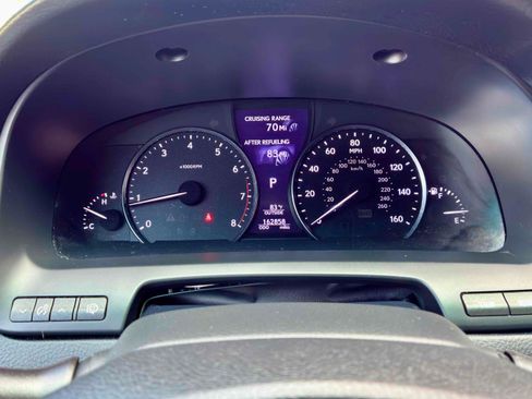 Used 2014 Lexus LS 460 AWD w/ Comfort Package image 22