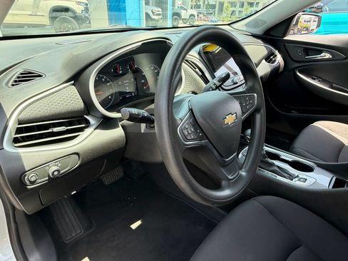 Certified 2024 Chevrolet Malibu LT FWD image 10