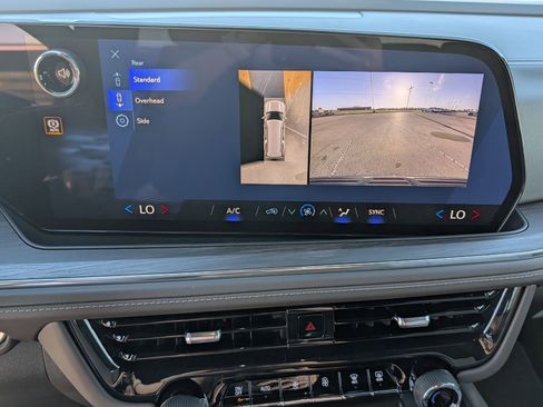 New 2026 Chevrolet Suburban LS image 14