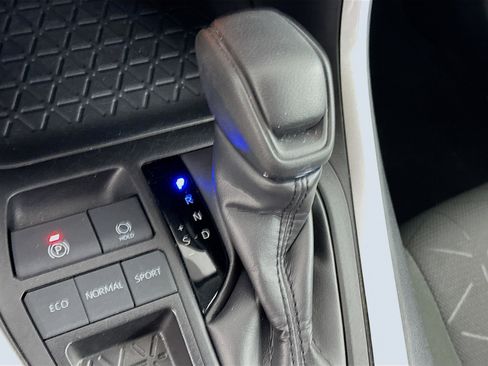 Used 2024 Toyota RAV4 XLE image 23