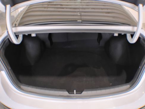 Used 2023 Kia K5 LXS image 82