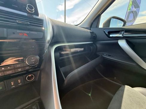 Used 2024 Mitsubishi Eclipse Cross SE image 34