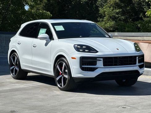 New 2025 Porsche Cayenne S image 80