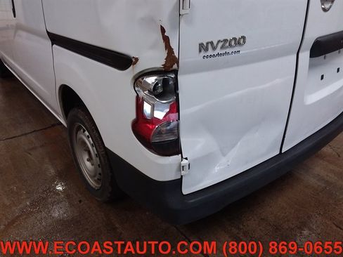 Used 2016 Nissan NV200 S w/ Back Door Glass Package image 15
