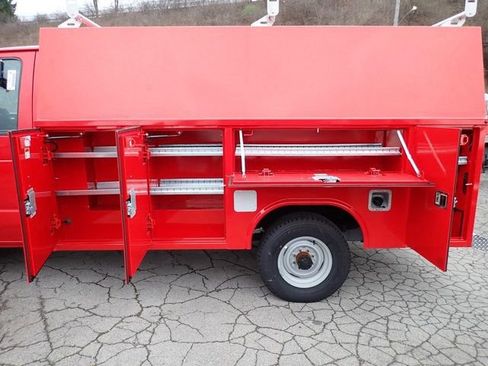 New 2026 Ford E-350 and Econoline 350 Super Duty w/ Interior Upgrade Package RWD image 3