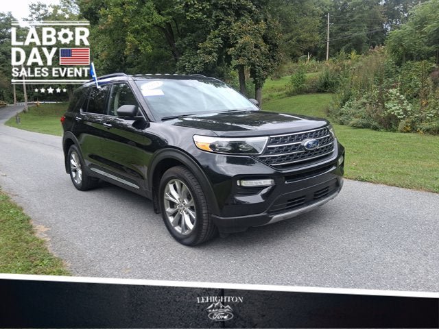 Certified 2024 Ford Explorer XLT w/ Equipment Group 202A AWD/4WD image 1