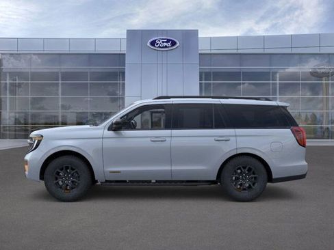 New 2025 Ford Expedition Tremor image 3