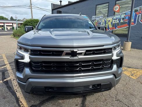 Used 2023 Chevrolet Silverado 1500 RST w/ Convenience Package II AWD/4WD image 2